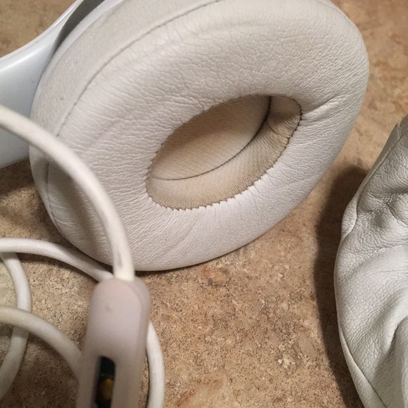 Beats headphones - Picture 4 of 7